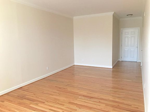 4th image of 5646 Waterman Blvd APT 22