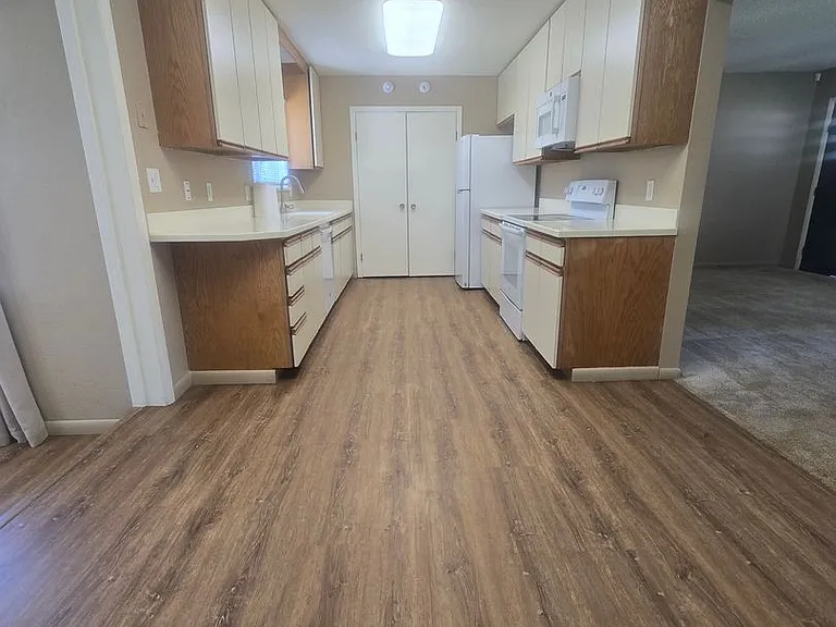 3520 Kenyon Dr — Photo 35