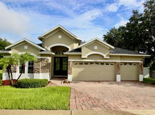 2424 Pond Cove Way, Apopka, FL 32712