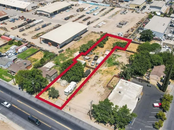 8042 Lander Ave, Hilmar, CA 95324