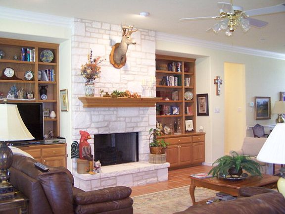 5th image of 500 Winged Foot Ln