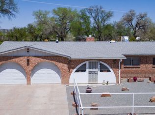 5 Wood Dr, Belen, NM 87002