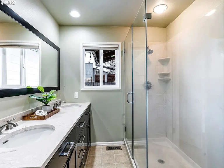 13112 SW 62nd Ave — Photo 12