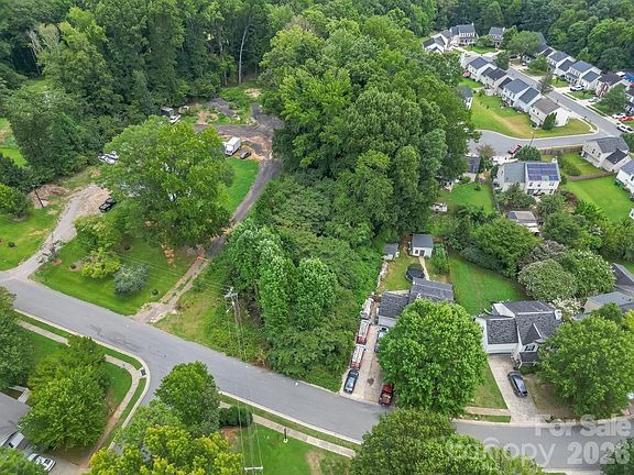 2nd image of 3229 James Rd