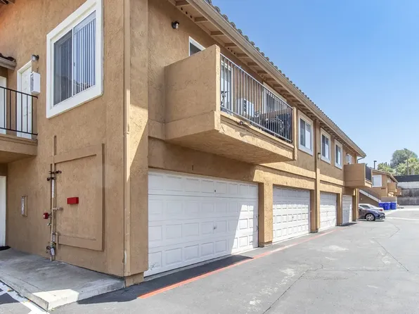 Parkstone Vista, 235 Pala Vista Dr #22, Vista, CA 92083