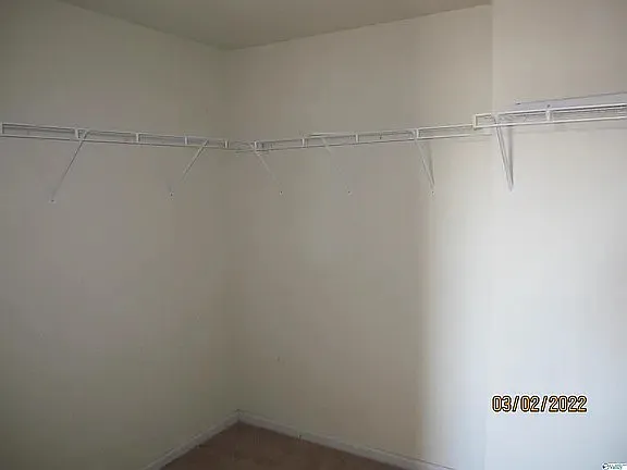 224 Dormont Dr NE — Photo 4
