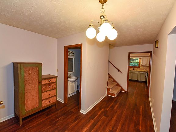3rd image of 1241 Vinewood Dr