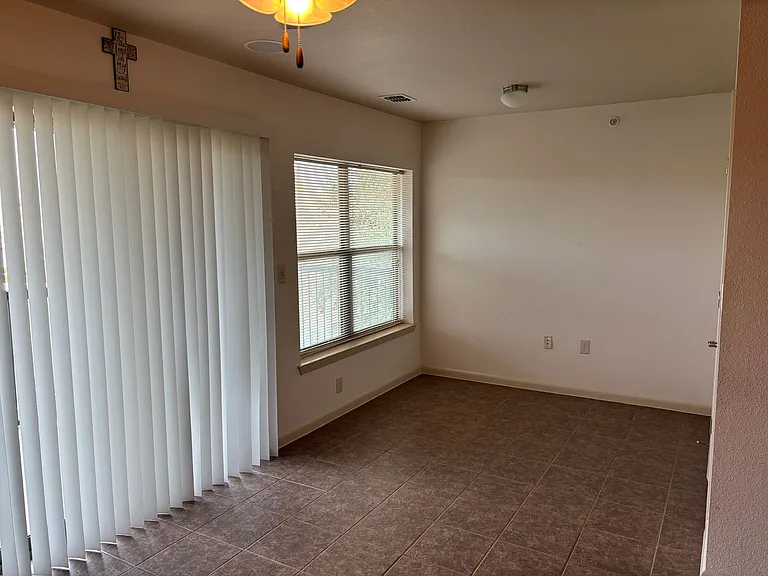 4111 Medical Dr #306A — Photo 3