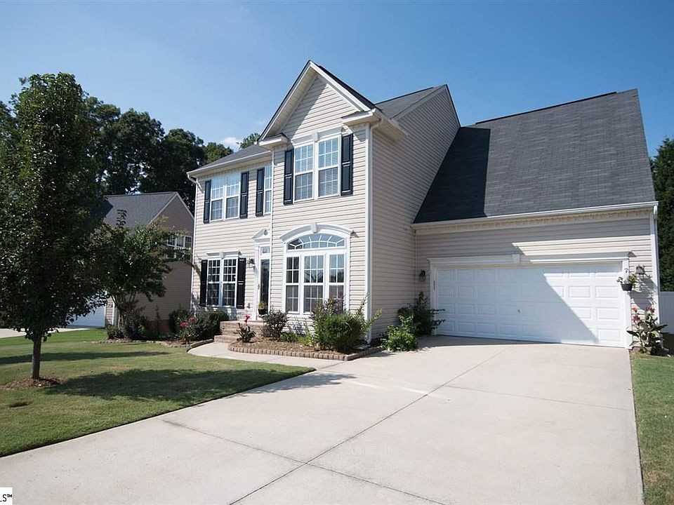 1st image of 208 Brenleigh Ct