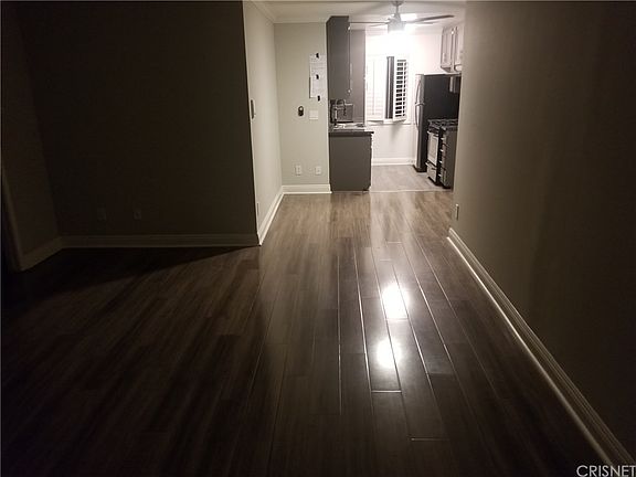 4th image of 1251 S Bundy Dr #208