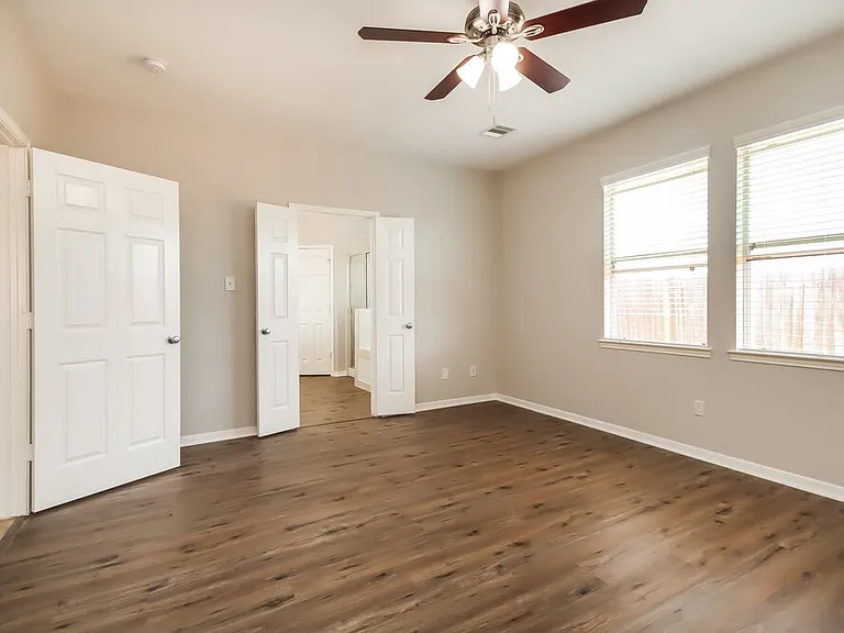 12011 Summer Range Dr — Photo 11