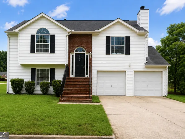 5706 Hidden Brook Cir, Atlanta, GA 30349