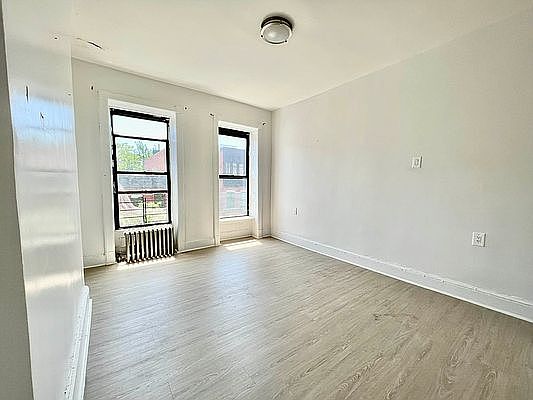 1st image of 169 E 105th St #10A