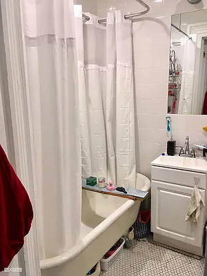 Rented by Citi Habitats | media 30