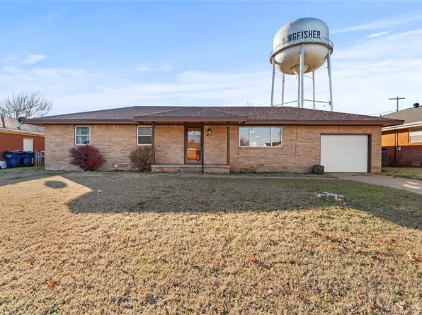 1308 S 11th St, Kingfisher, OK 73750