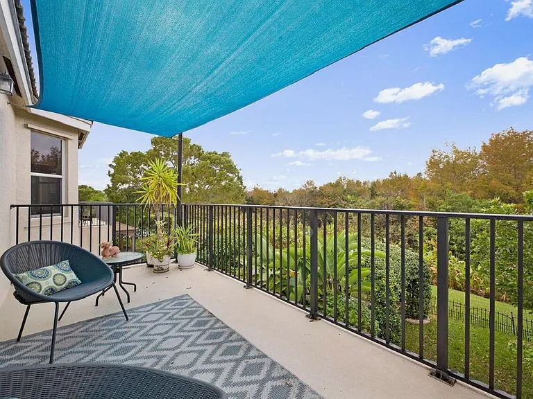 9061 Dupont Pl — Photo 37