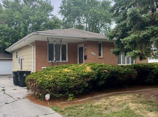 17904 Rose St, Lansing, IL 60438