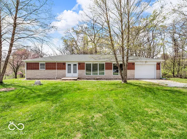 6444 W County Road 100 S, Greencastle, IN 46135