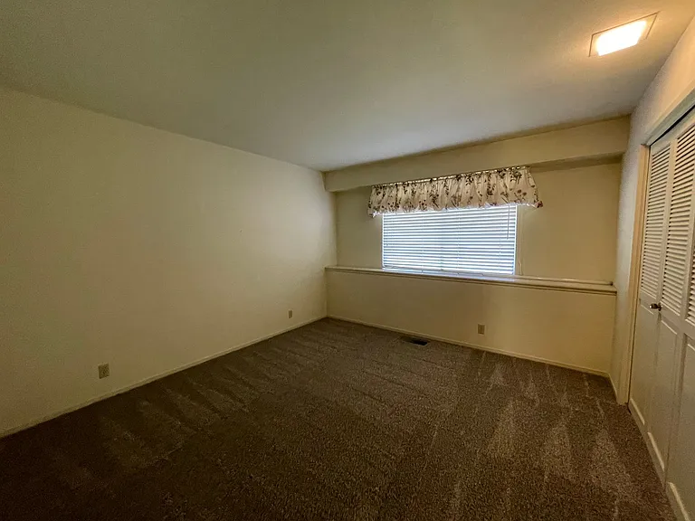 624 N Stearns Rd — Photo 45