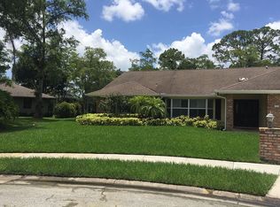 335 Scarborough Ter, Wellington, FL 33414