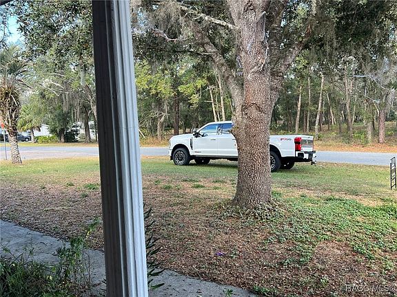 3rd image of 9072 S Waterview Dr