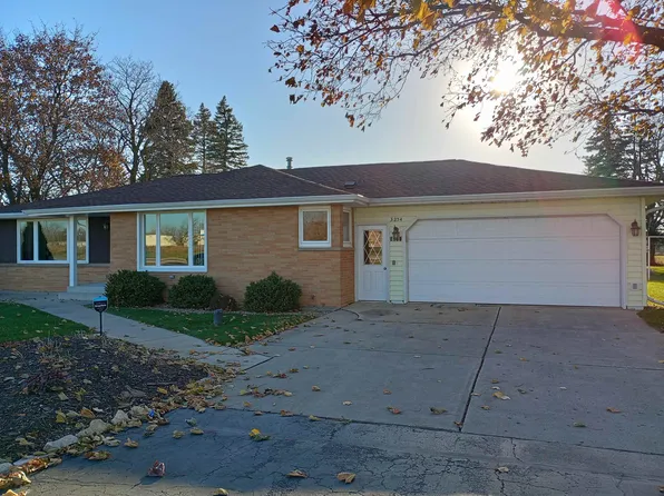 3254 Main St, Green Bay, WI 54311