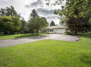 1415 Smith Rd, Temperance, MI 48182