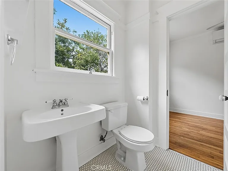 3322 Hamilton Way — Photo 14