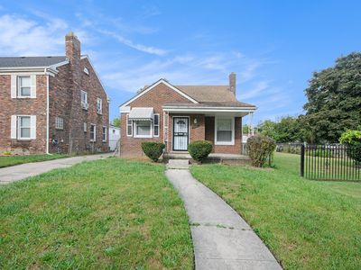 10025 Grandville Ave, Detroit, MI, 48228