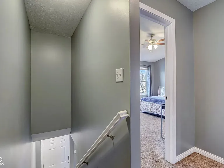 3083 Armory Dr — Photo 25