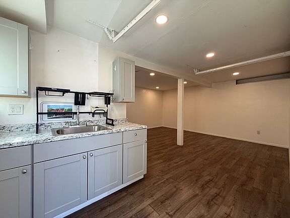 4th image of 11707 Hazeldell Dr APT B