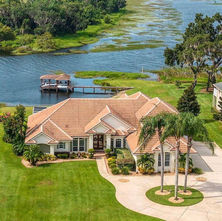 1st image of 17667 DEER ISLE CIRCLE