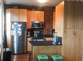 31 Snow Hill St APT 4, Boston, MA 02113