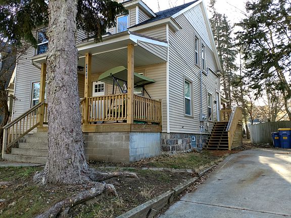 2nd image of 1120 Baldwin St SE