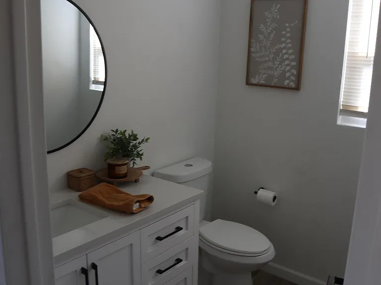 Downstairs half bath