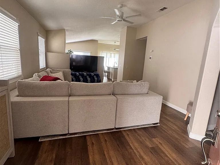 33531 Maplewood Ct — Photo 4