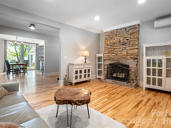 4th image of 19 Neely Rd