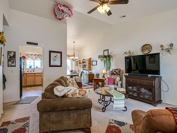 4th image of 3671 E Kaufman Ln