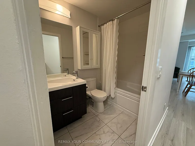 30 Nelson St #502 — Photo 6