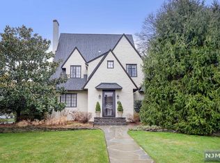 340 Spring Ave, Ridgewood, NJ 07450