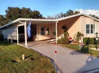 28230 River Run Dr, Leesburg, FL 34748