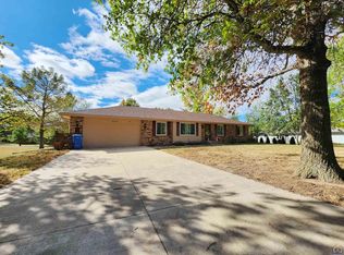 3539 NW 45th Pl, Topeka, KS 66618