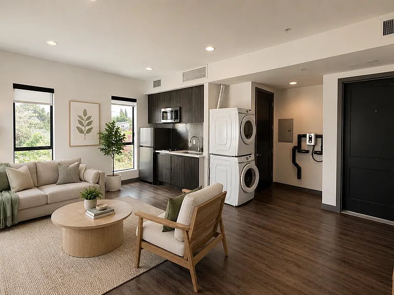 5036 S Slauson Ave — Photo 1