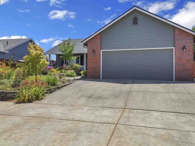 5986 Rombauer Rd, Eugene, OR, 97402