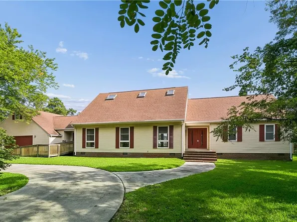 719 Poquoson Ave #B, Poquoson, VA 23662