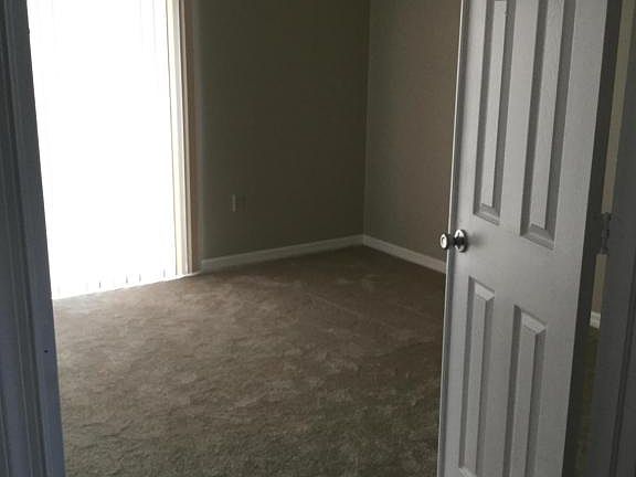 5th image of 520 Bella Vista Ct S #20