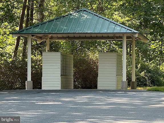 5th image of 112 Tallwood Trl