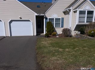 885 Glacier Way UNIT 885, Southington, CT 06489