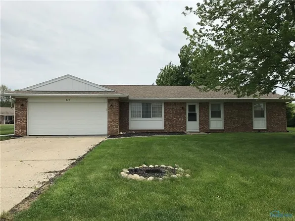 325 N Harmony Dr, Napoleon, OH 43545