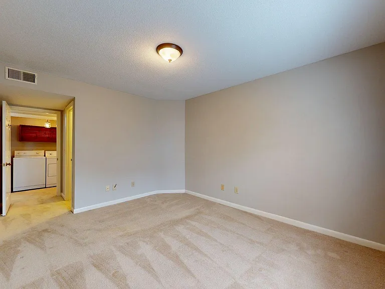 1203 Wilshire Cir — Photo 15